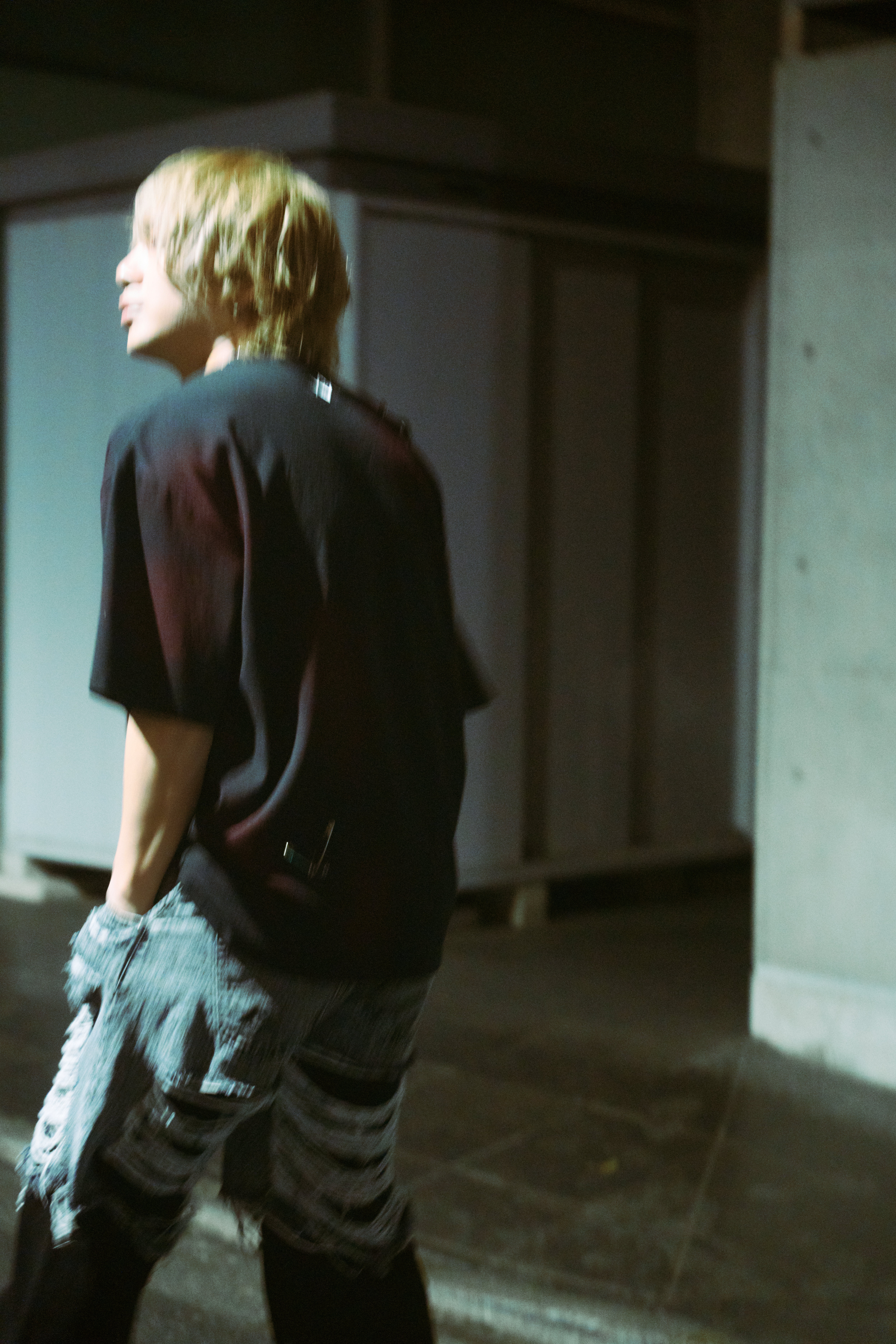 大人気グループ「OWV」からあの人がWEB DIGVII 新連載企画に登場